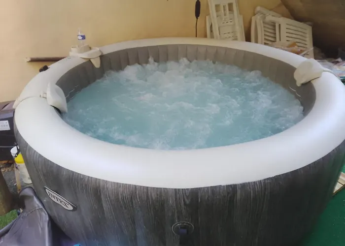 Couette-café Domdom72 *